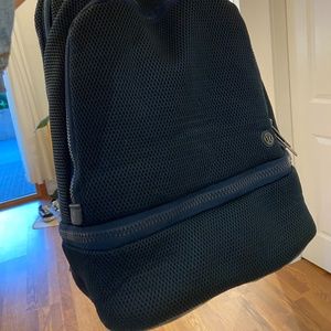 Lululemon City Adventurer Backpack 17L